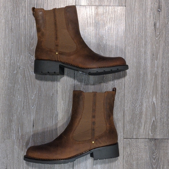 clarks orinoco club khaki boots